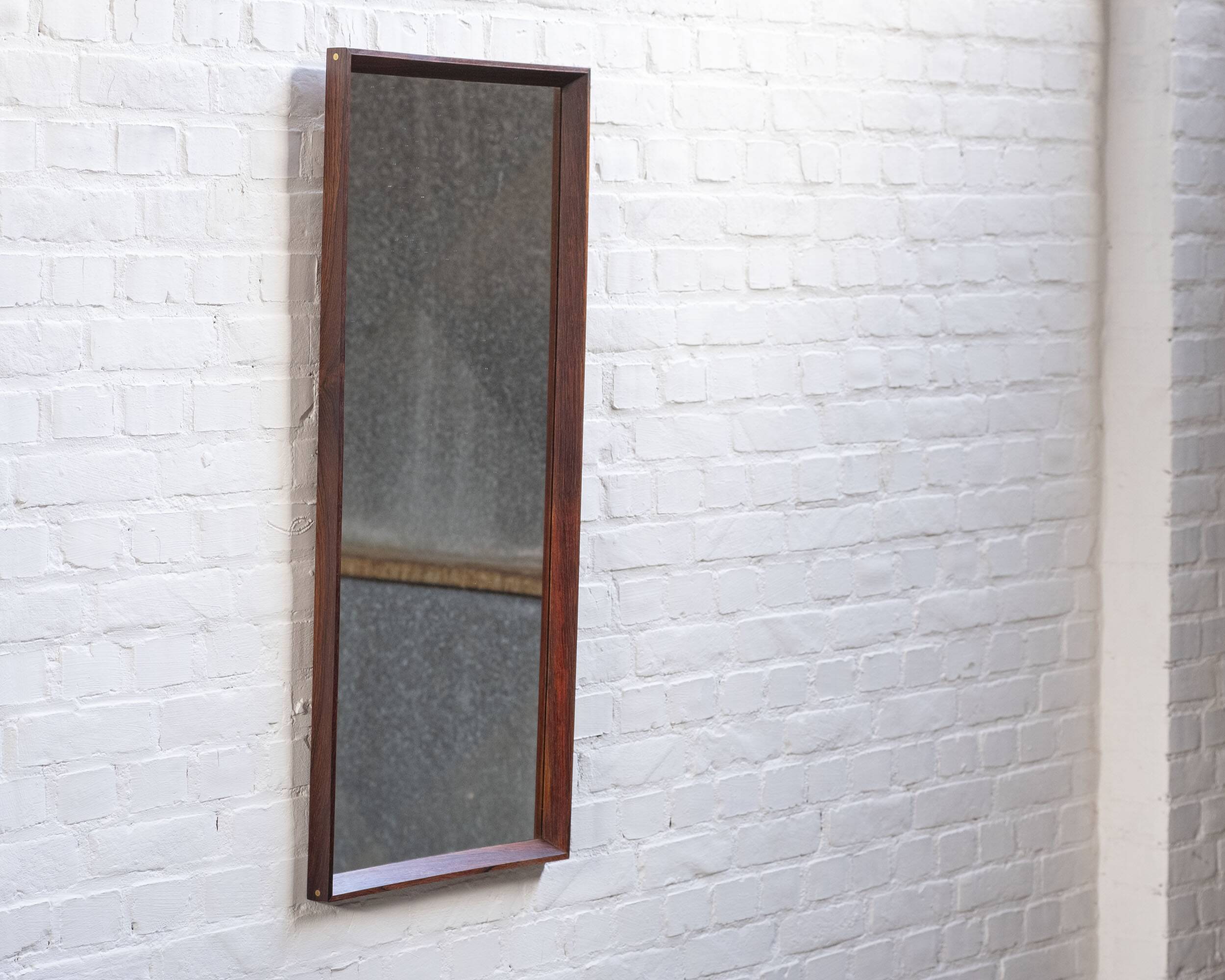 Miroir danois moderne du milieu du siècle en palissandre, 1960s