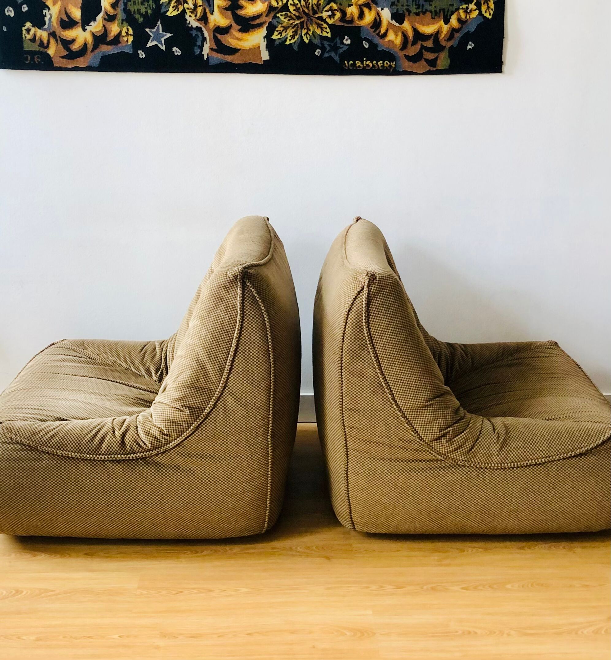 Atelier Dunlopillo vintage 2 drivers and 1 pouf