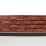 Scandinavian chest of drawers with 8 drawers in Rio rosewood