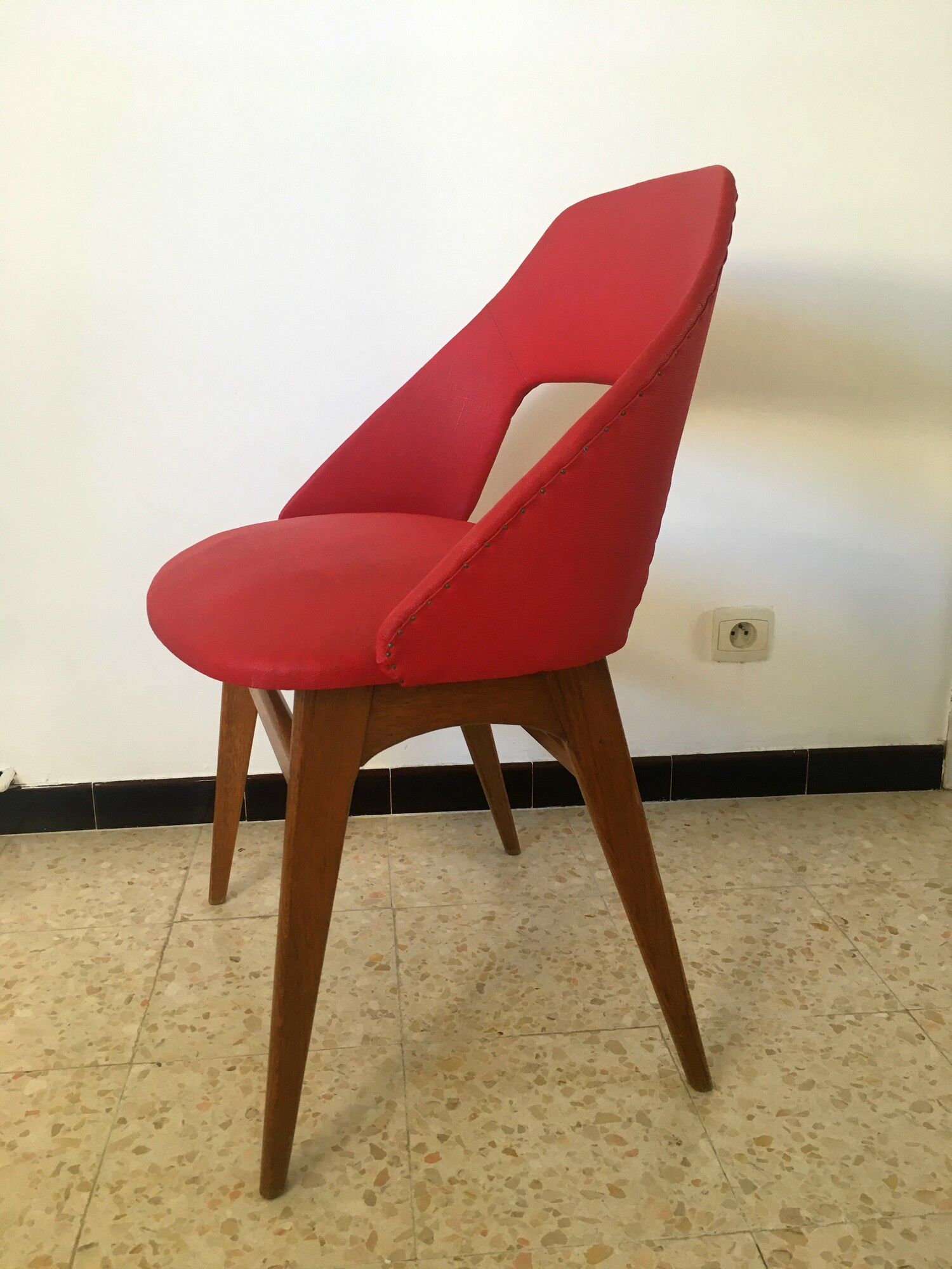 Vintage barrel chair 60s