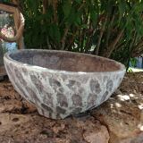 Structured concrete gardener / vintage 60s-70s