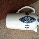 Pichet en faience
