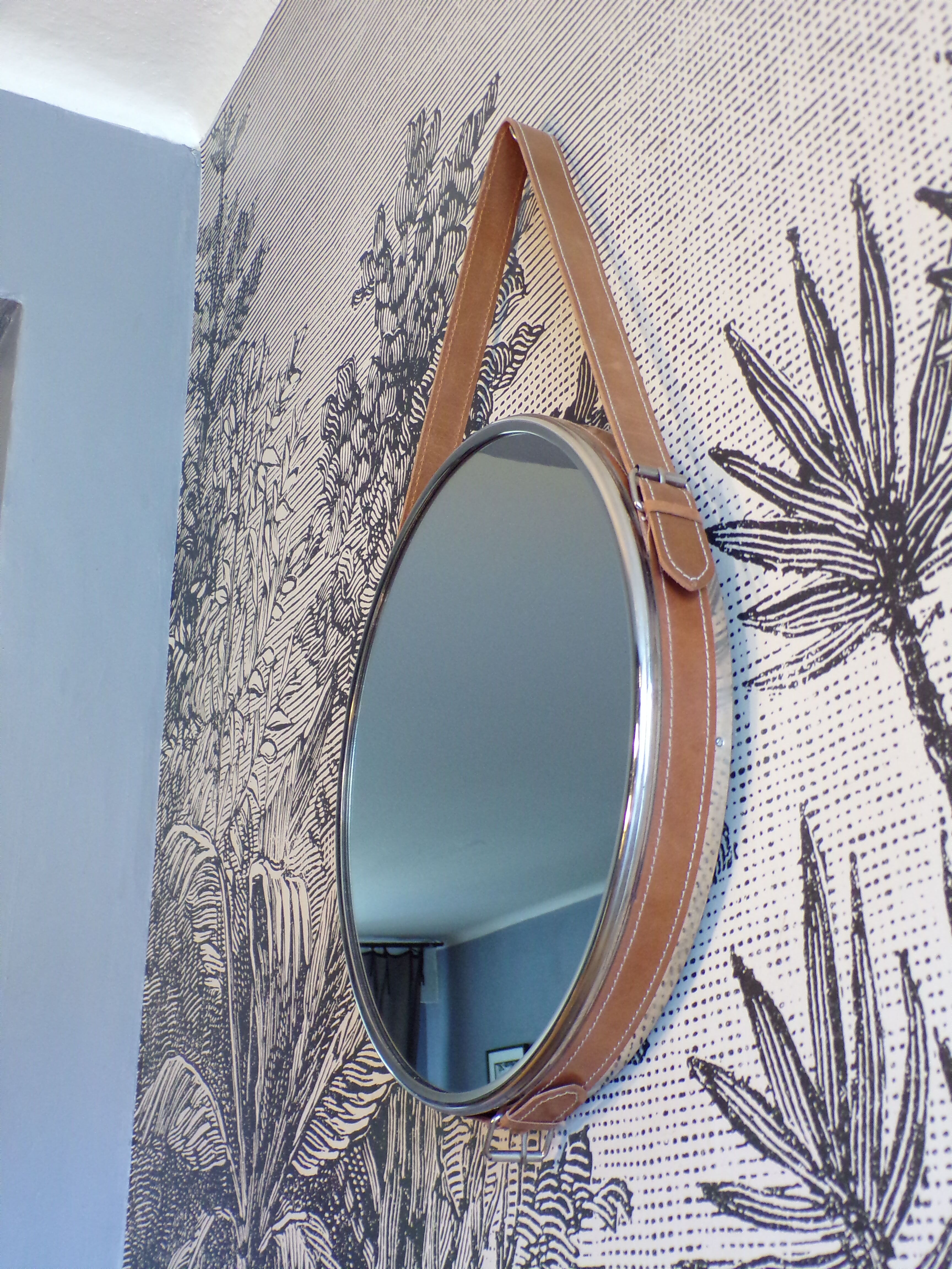 Vintage mirror with leather