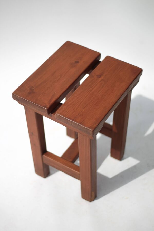 Tabouret vintage, tabouret en pin brutaliste, tabouret d'appoint