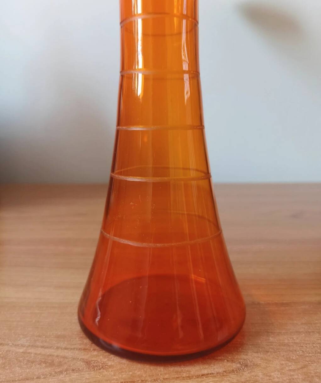 Vintage 70's pop soliflore vase - Hand-carved decor