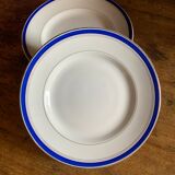 2 plates on feet Moulin des Loups