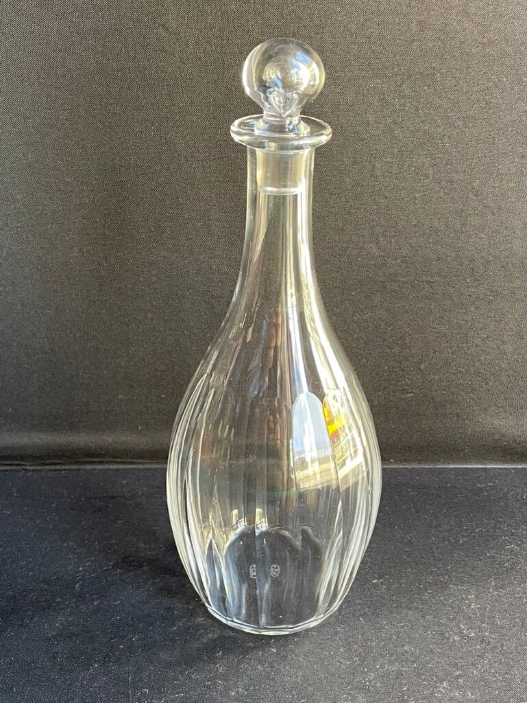 Baccarat decanter stamped XXth