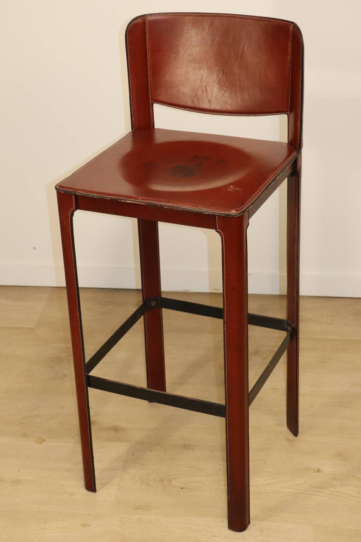 Matteo Grassi high stool in leather and metal