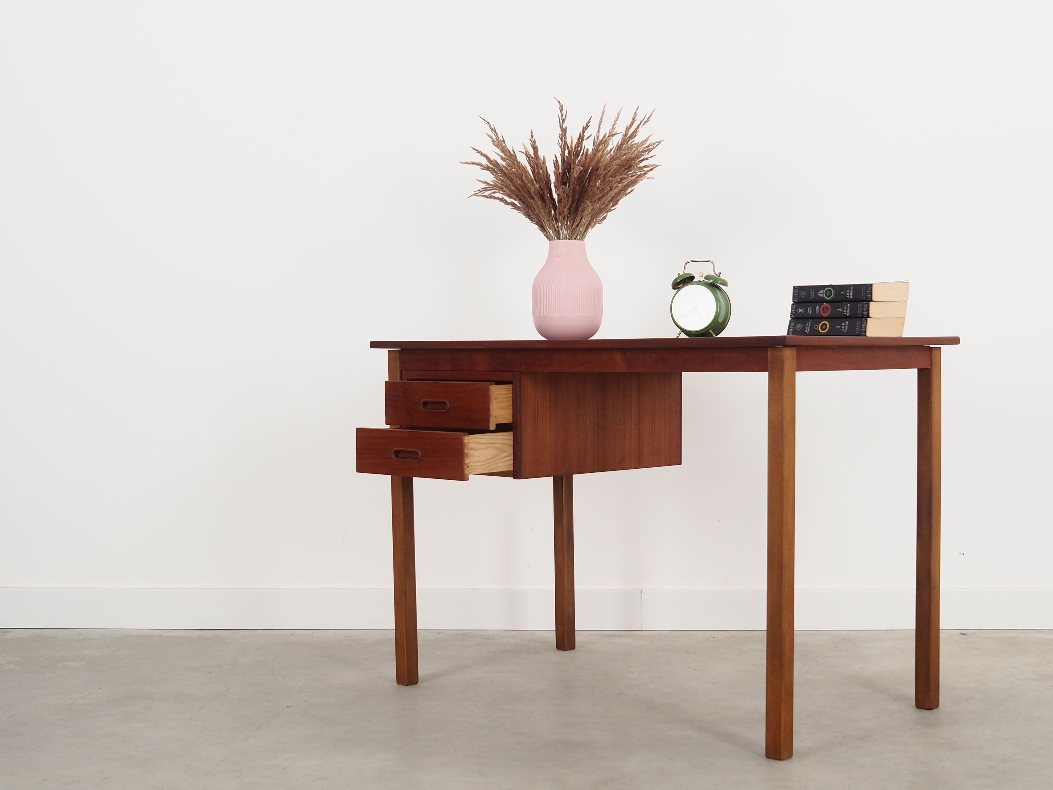 Teak desk, Danish design, 1970s