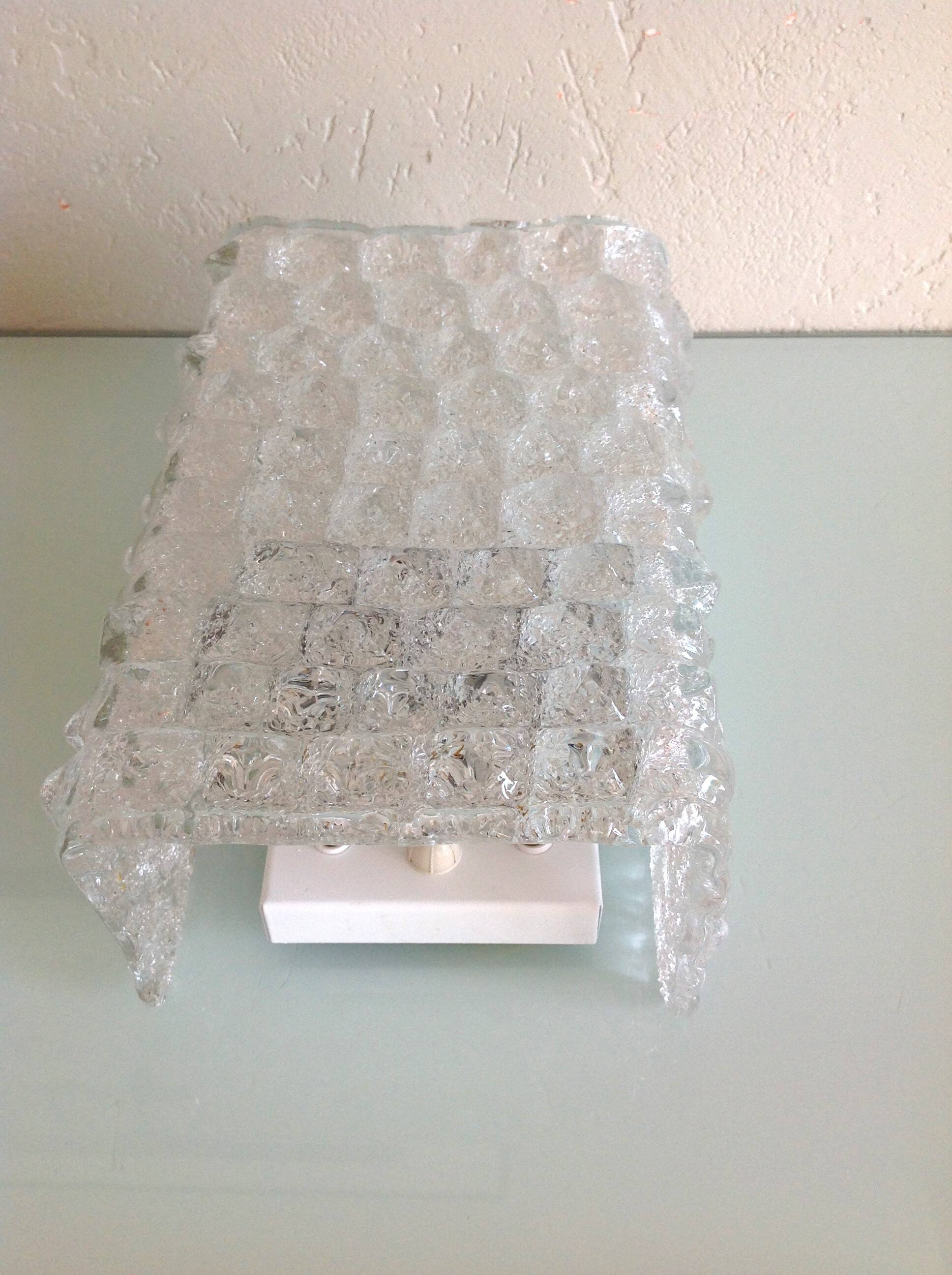 Wall lamp in ice glass and diamond tips / vintage 60s-70s