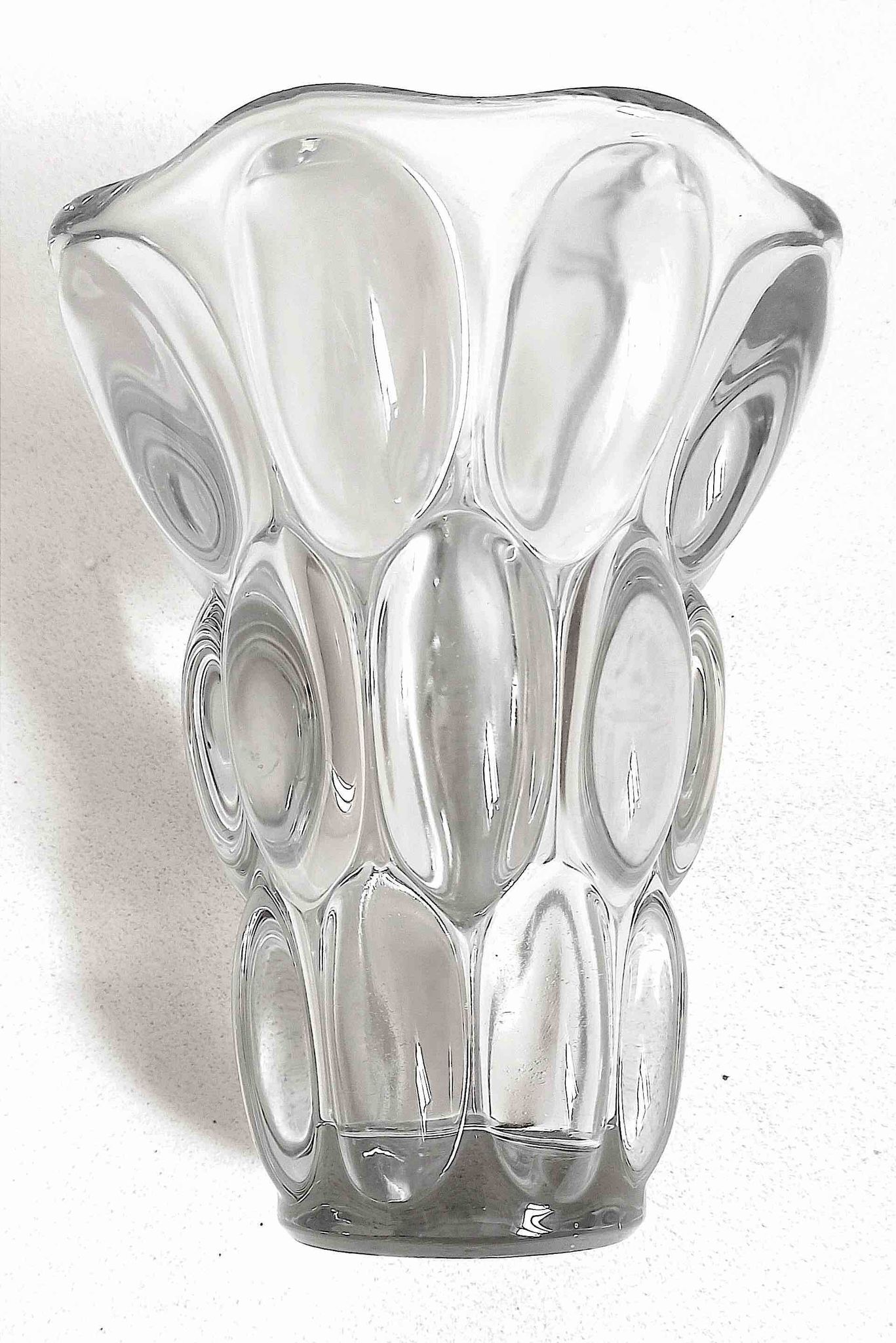 PIerre D'Avesn crystal honeycomb vase Height 20.7 cm