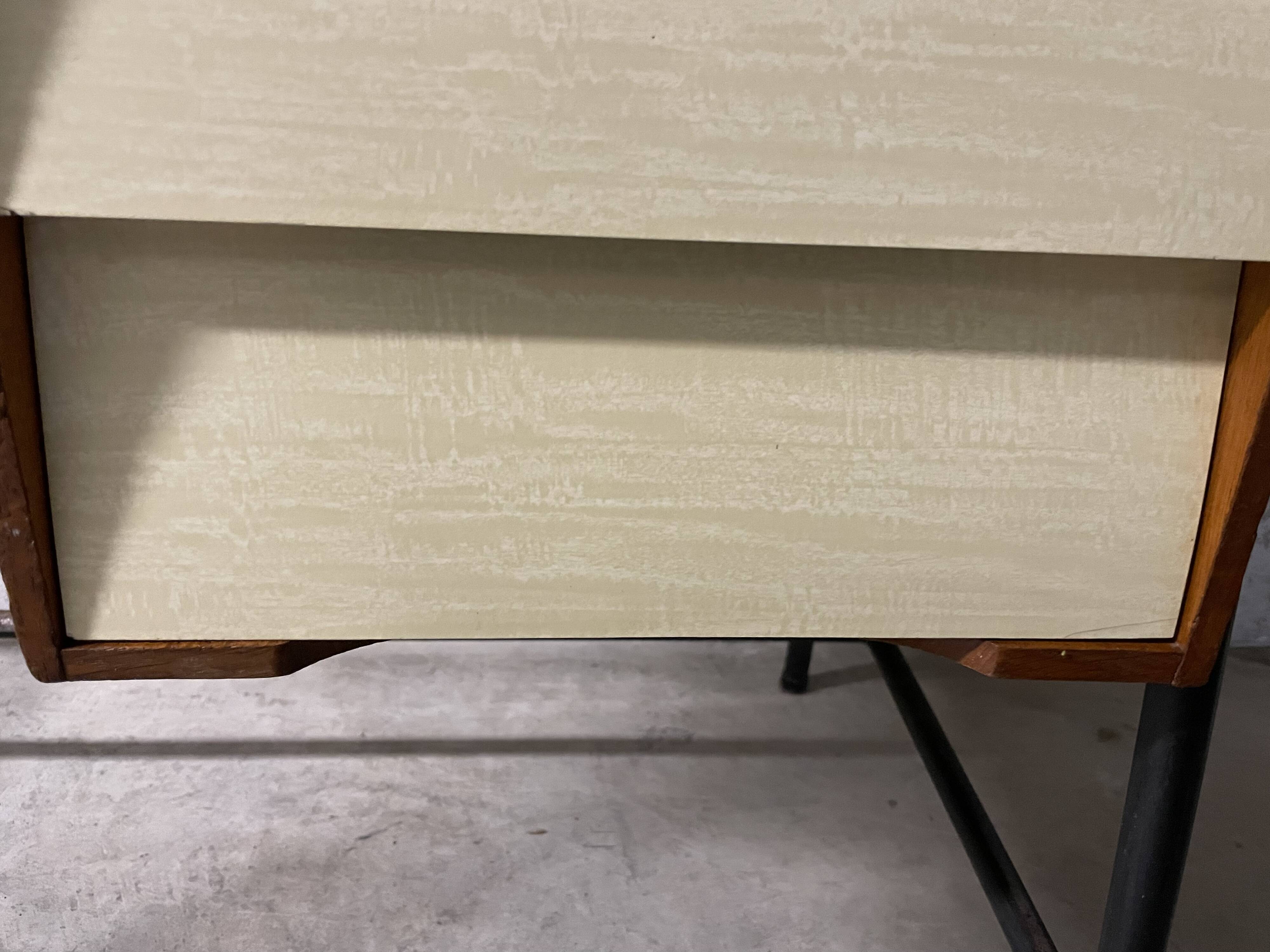 Pierre Guariche Office