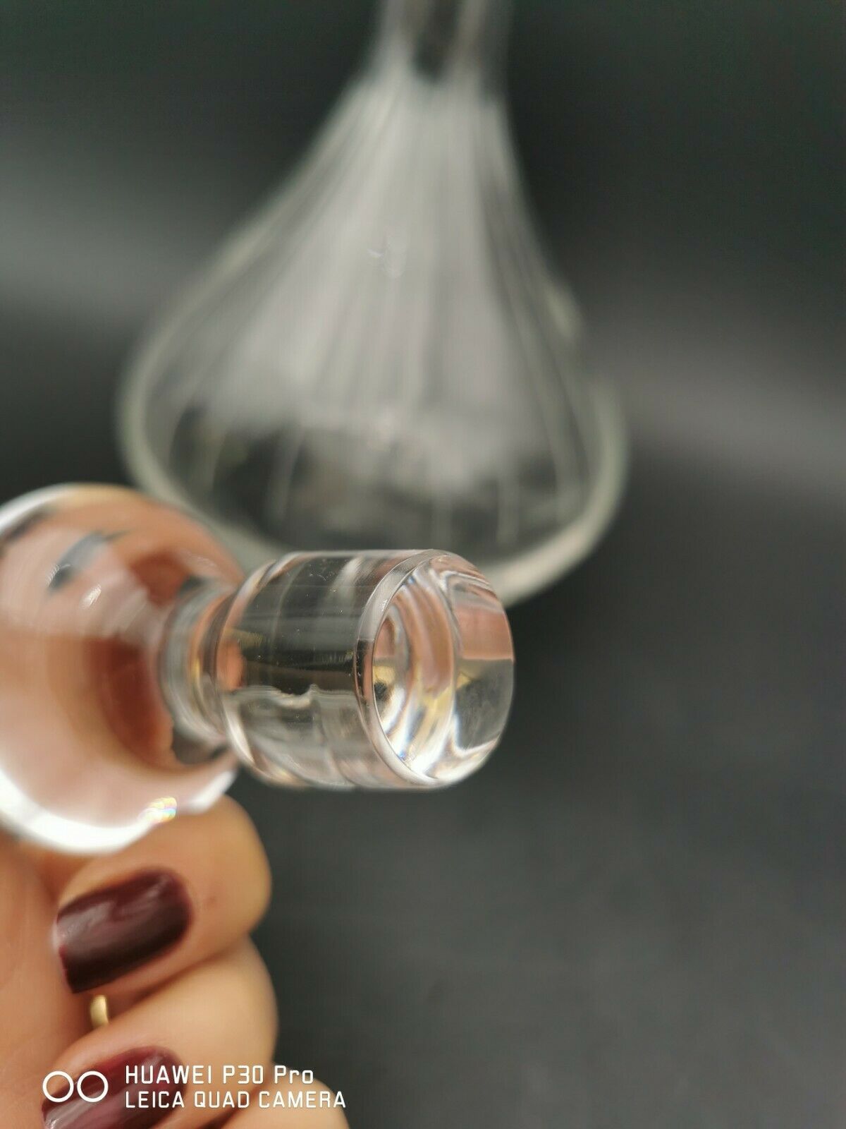 Vannes crystal-stamped carafe