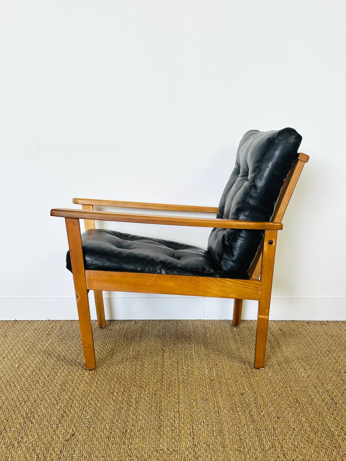 Scandinavian armchair in teak 1960
