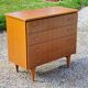 Vintage chest of drawers from the 50s/60s in golden mahogany 4 drawers feet bobbin