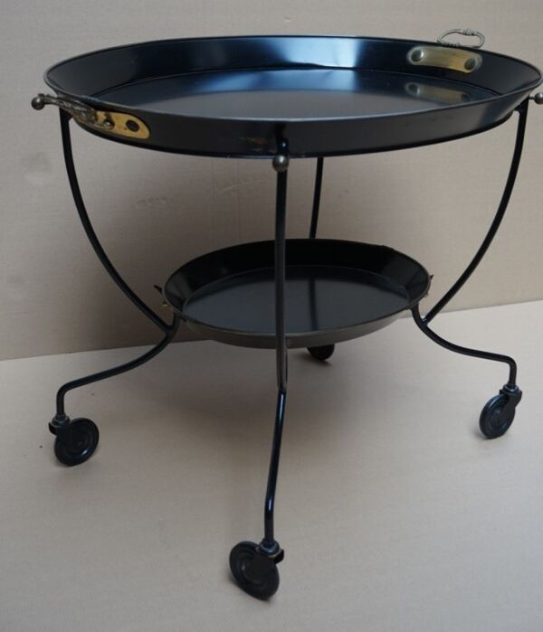 Desserte vintage avec deux plateaux amovibles
