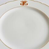 Série de 13 assiettes en porcelaine de Paris, d’époque fin XIXème