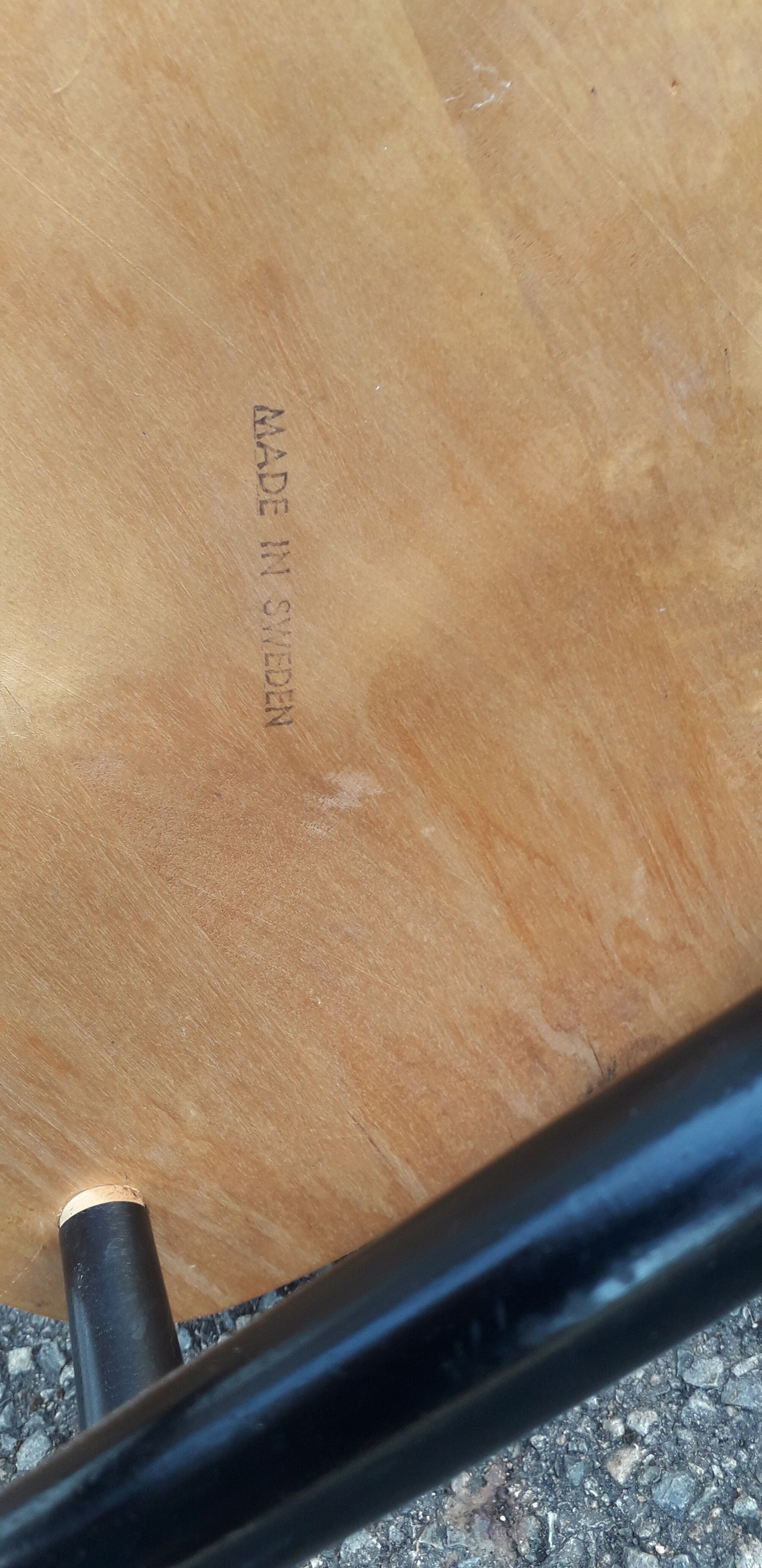 Lot of 4 vintage chairs