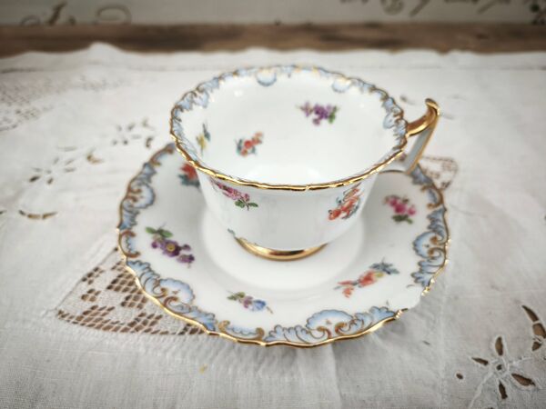 Tasse à thé ou à café long en porcelaine de Meissen Art Nouveau modèle 4