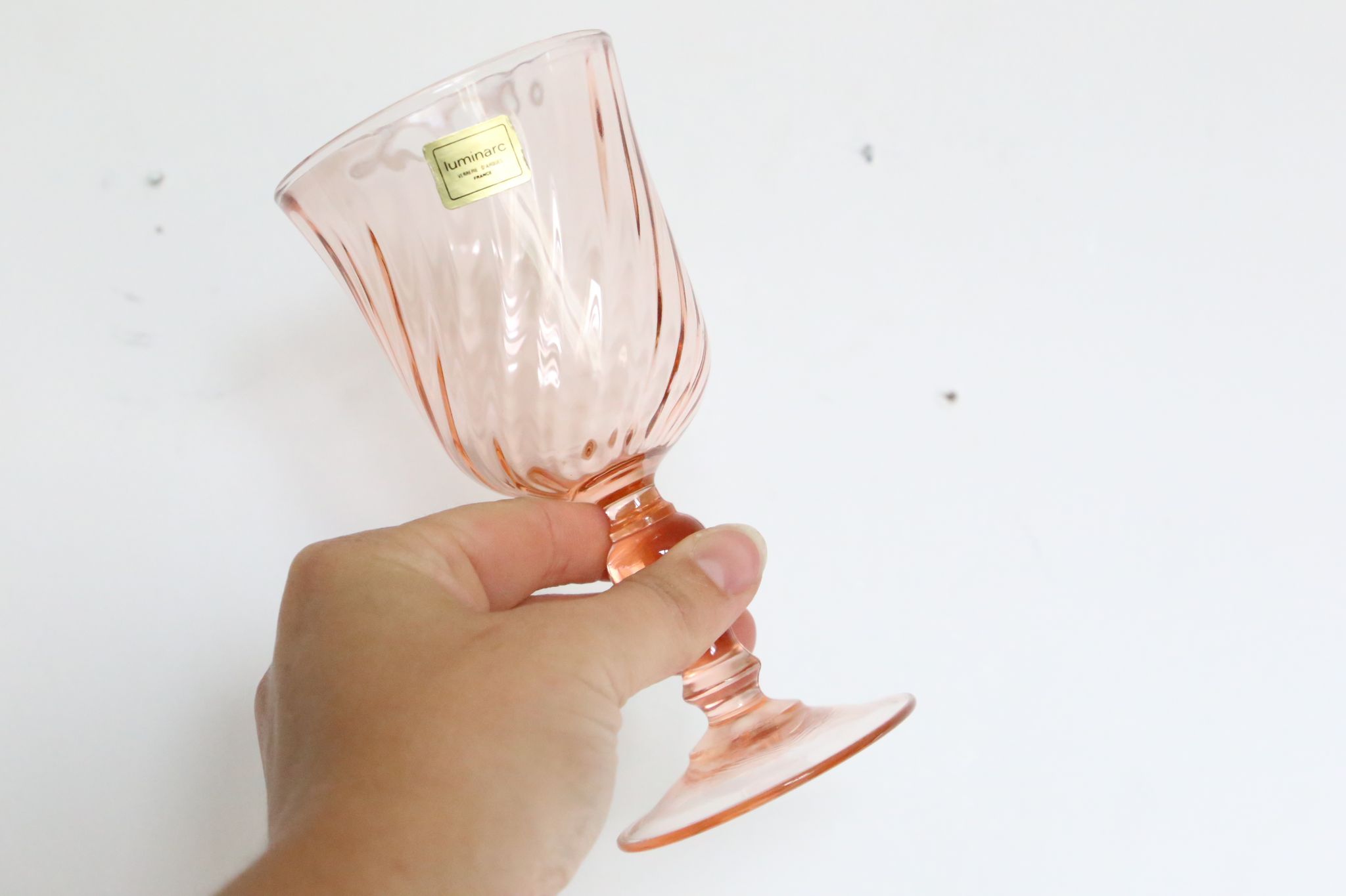 Set of 6 wine glasses in pink glass, Rosaline, by Arcoroc