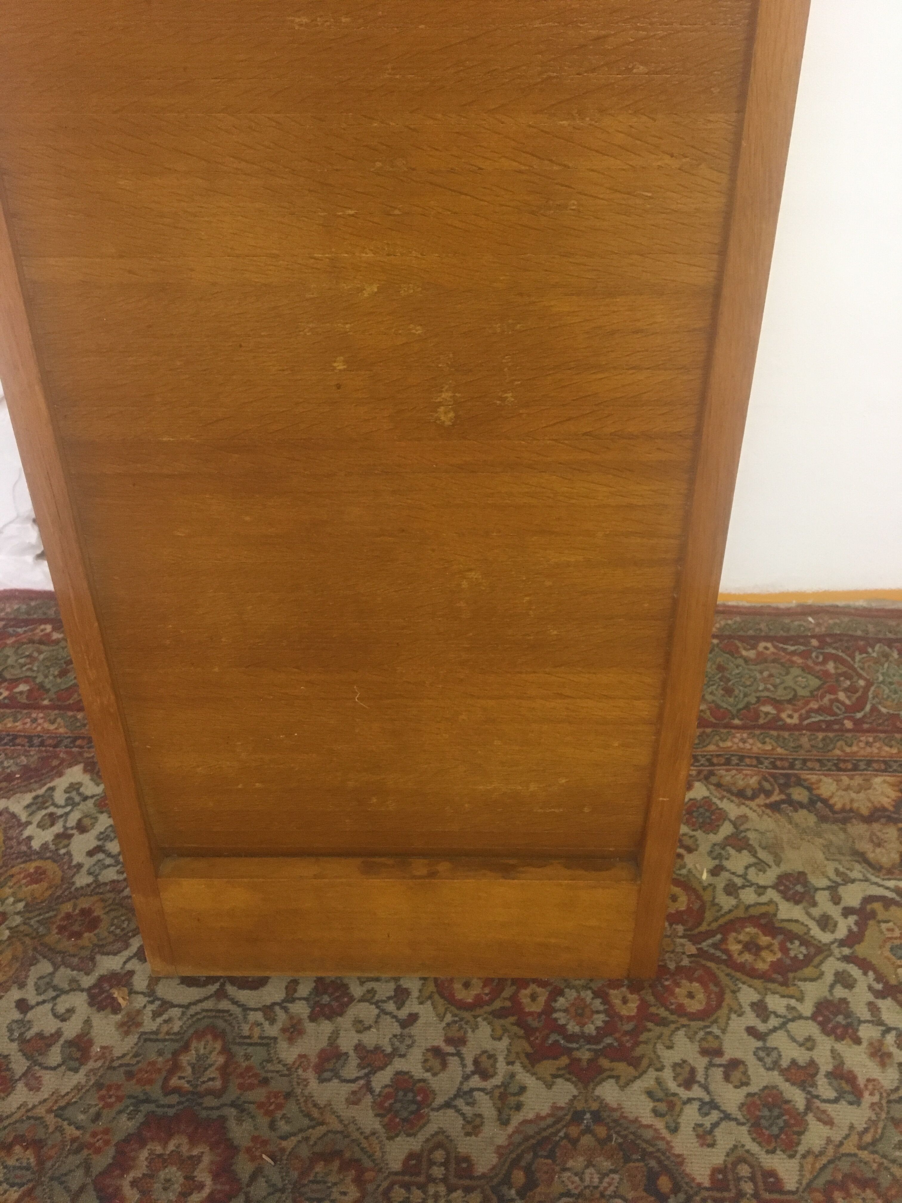 Old curtain cabinet cabinet