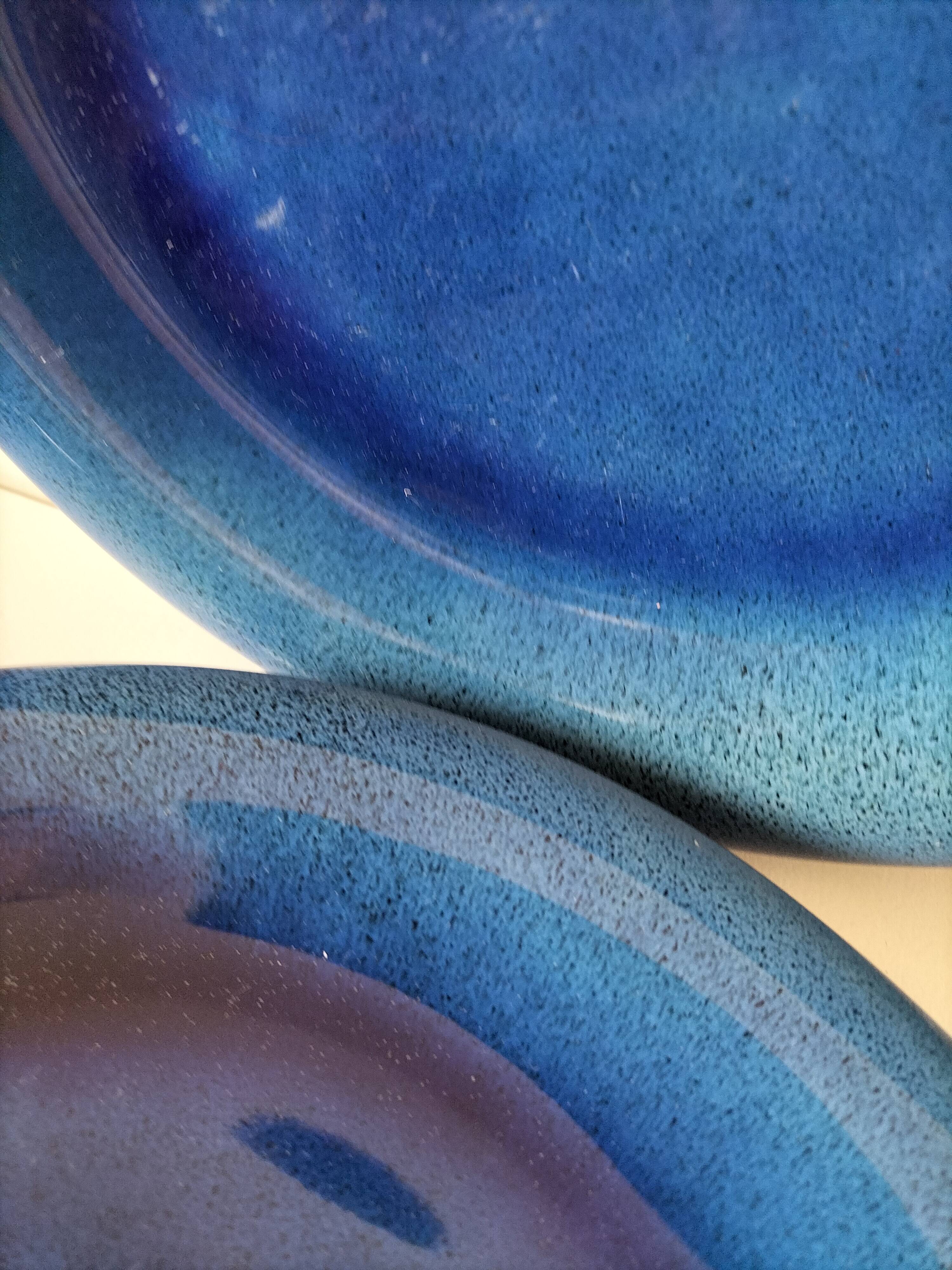 6 assiettes en grès émaillé – bleu cobalt & turquoise