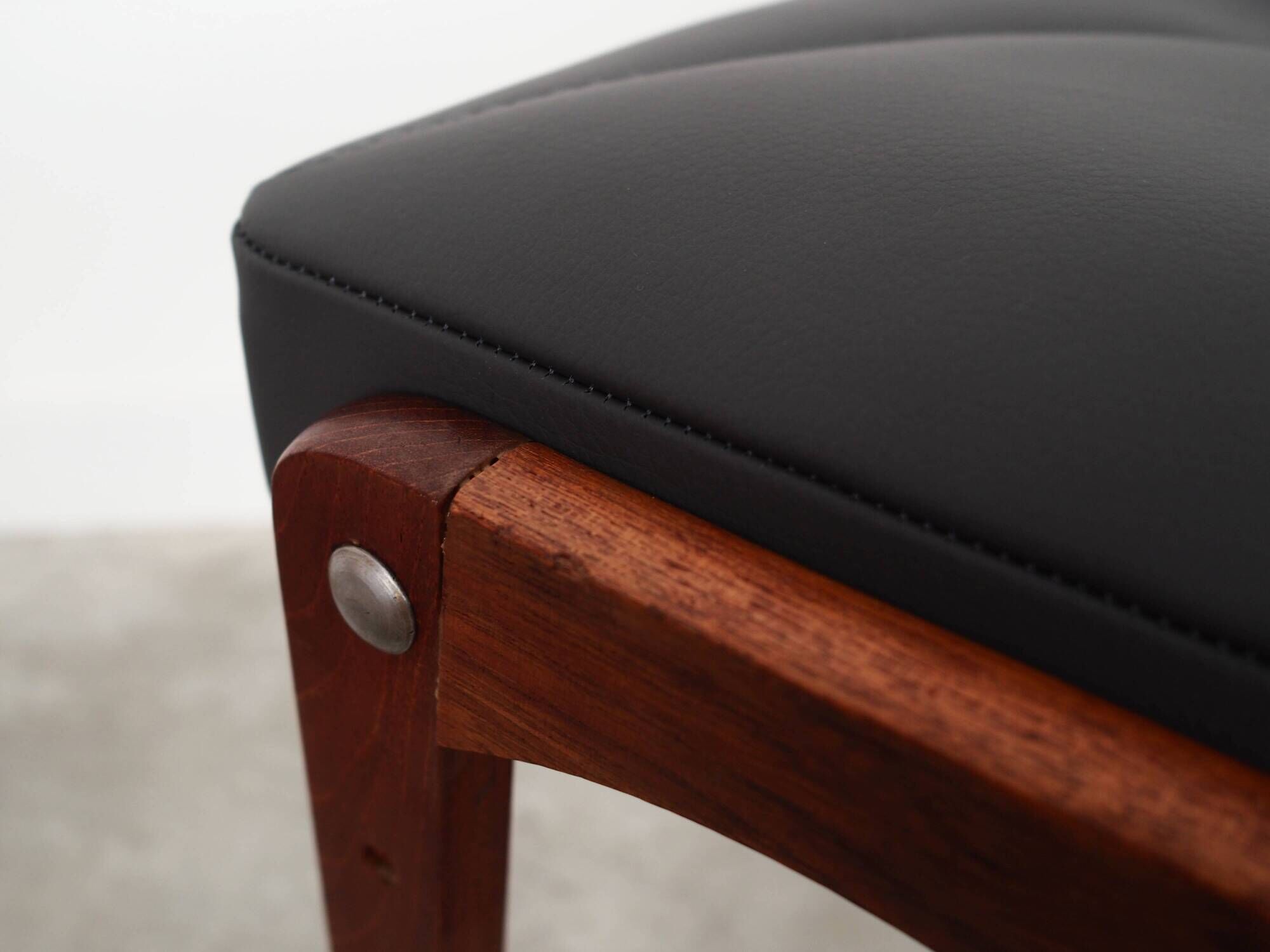 Teak footstool, Danish design, 1970s, production: Denmark
