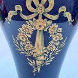 Porcelain vase from Tours