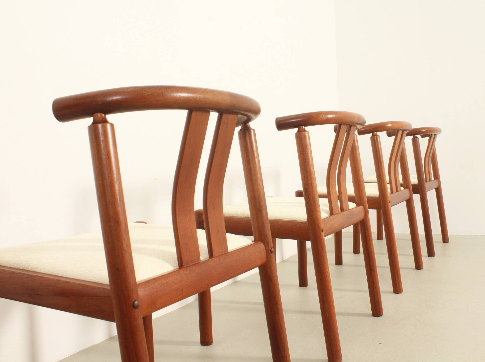 6 teak chairs by Hans J. Frydendal, Denmark 1970