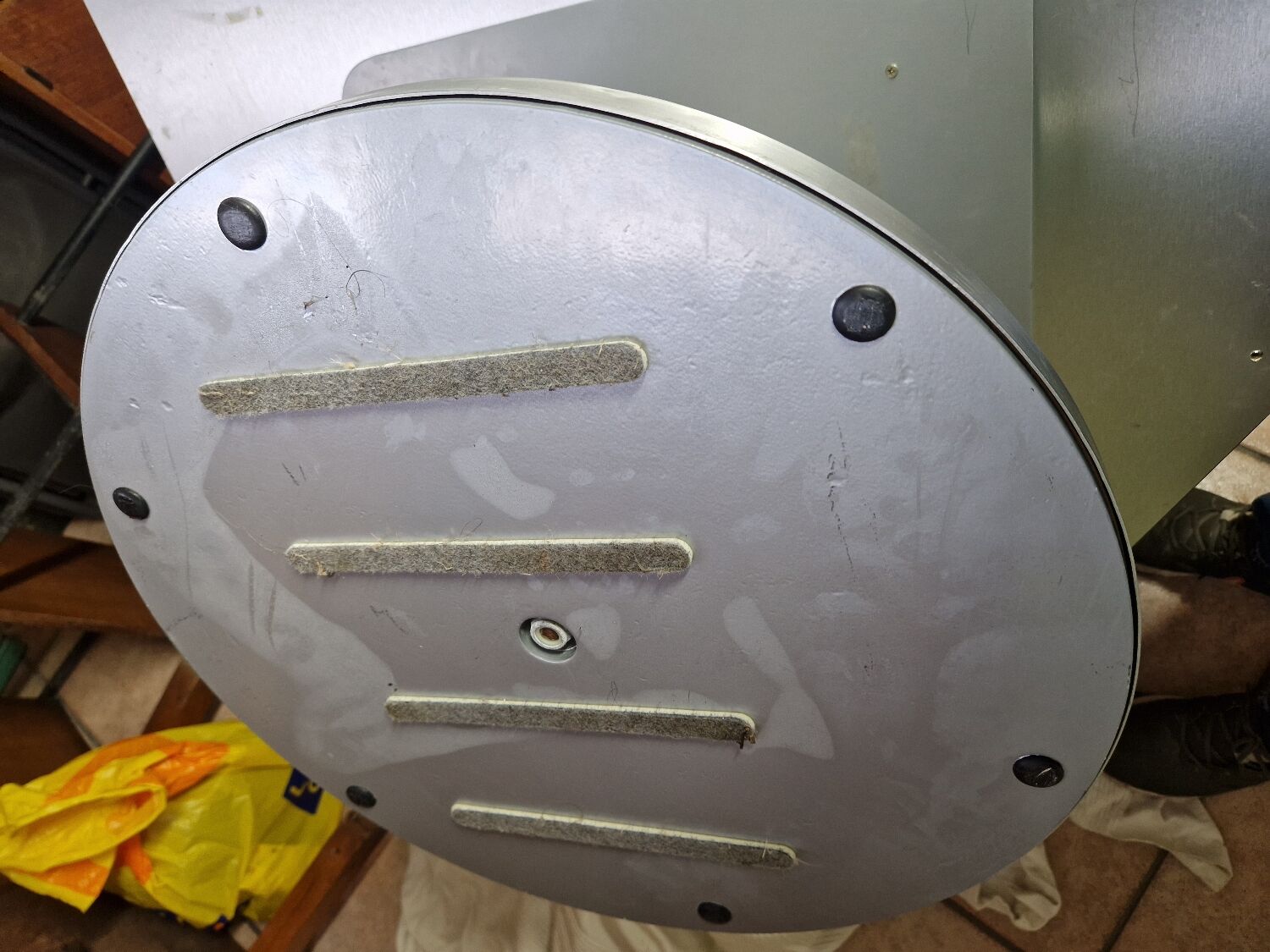 Space Edge design coffee table