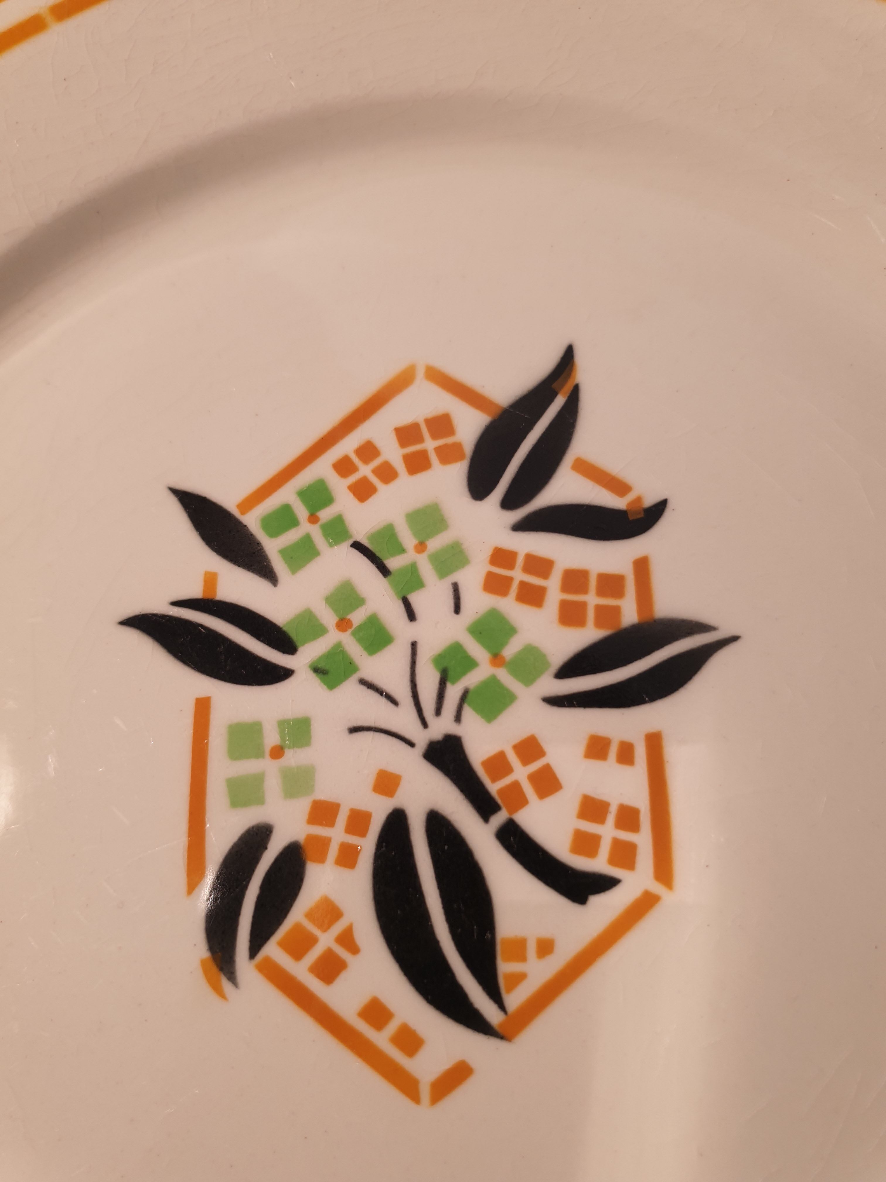 Trio of dessert plates Creil Montereau