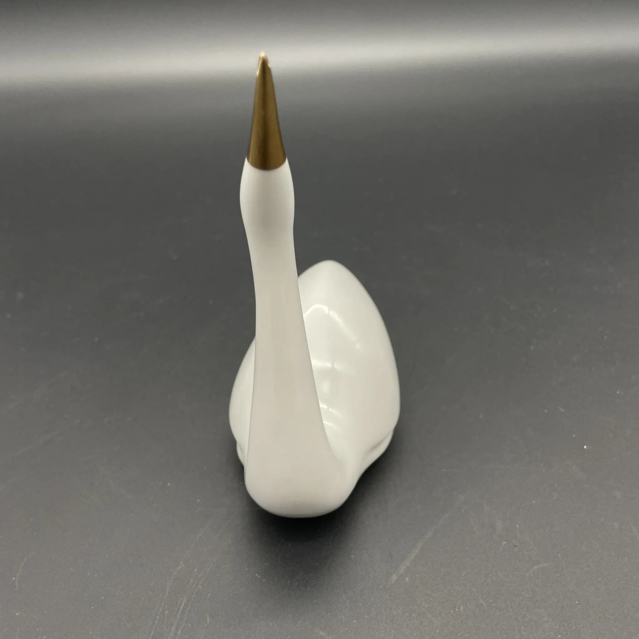 Porcelain Swan Hollóháza – Hungary – Vintage figurine with a golden beak