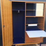 Élégante armoire en chêne