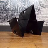 Italian 1980 metal magazine rack