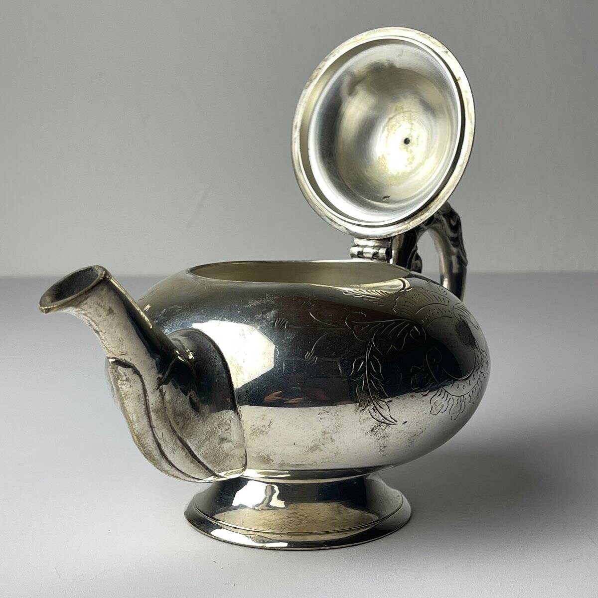 Vintage silver-plated teapot, Italy 1950s