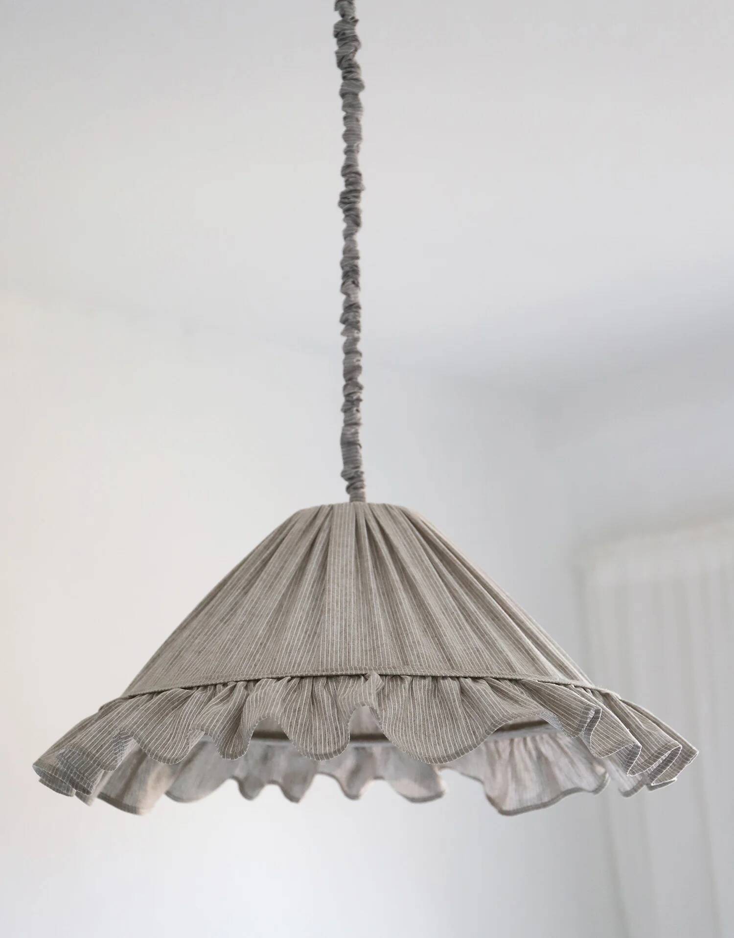 Suspension EMILIA — Fine Stripes Olive