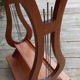 Lyre foot console