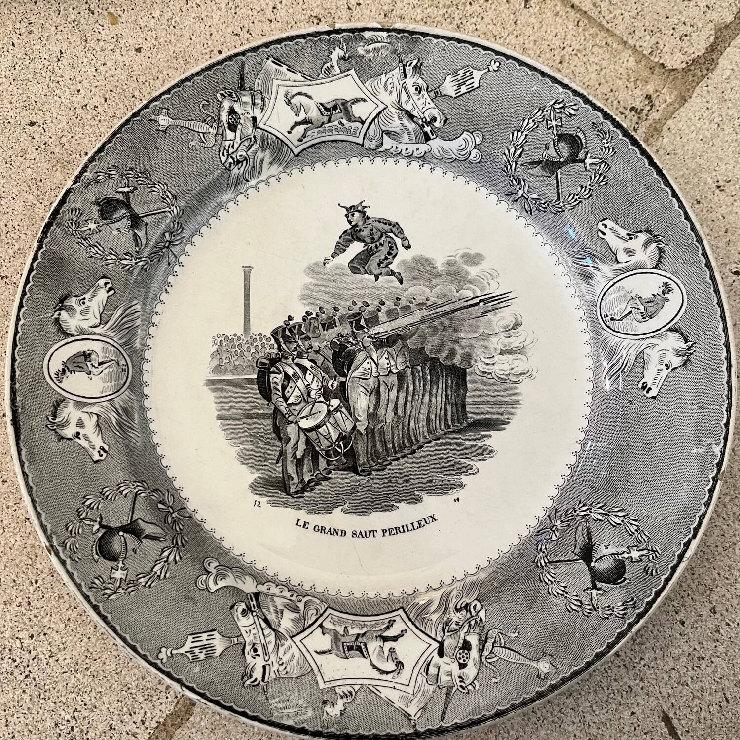 Duo of Creil & Montereau plates, 19th century.