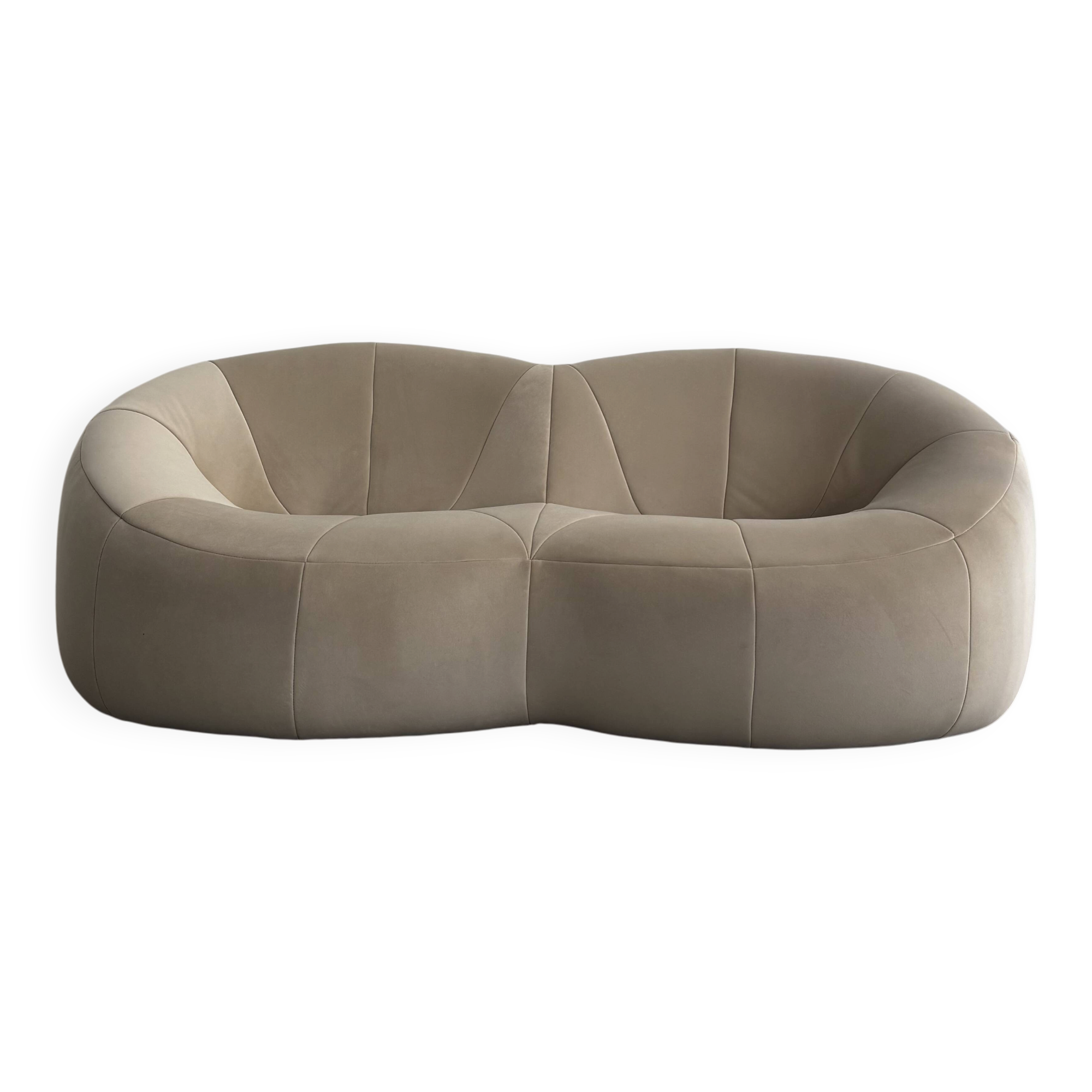 "Pumpkin" sofa by Pierre Paulin for Ligne Roset