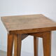 Table d’appoint en chêne 1950