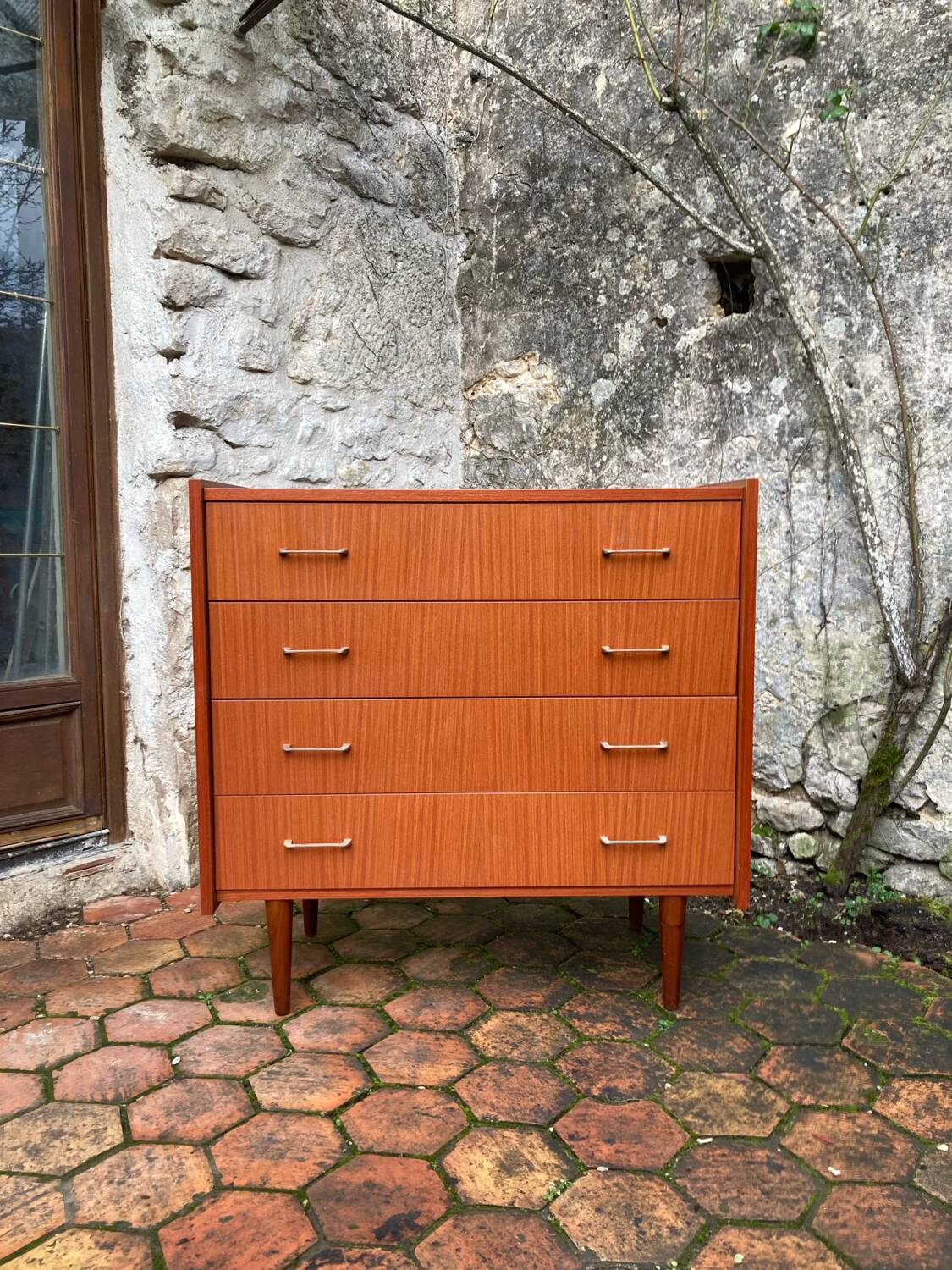 Vintage 1960s chest of drawers
