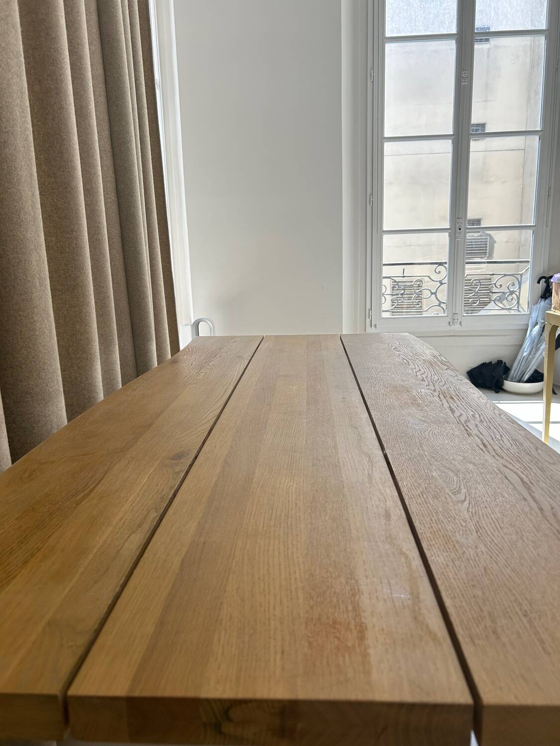 Oak table 180