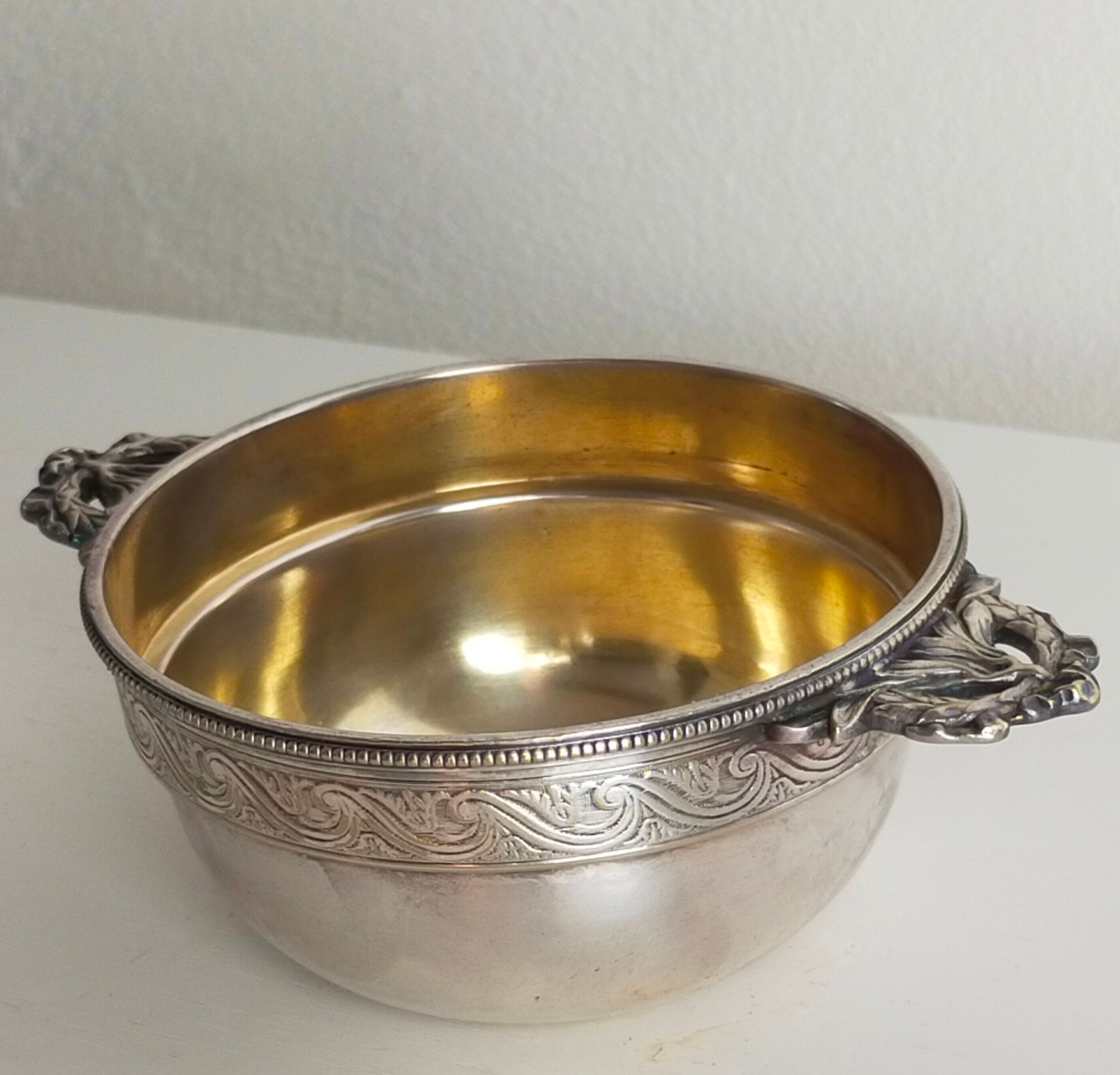 Christofle bowl in silver metal