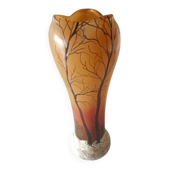 VASE signé LEGRAS EN VERRE ÉMAILLÉ DÉCOR NEIGE EN RELIEF TON ORANGE