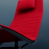 Aluminum Lounge Chair EA125 by Charles & Ray Eames for HERMAN MILLER