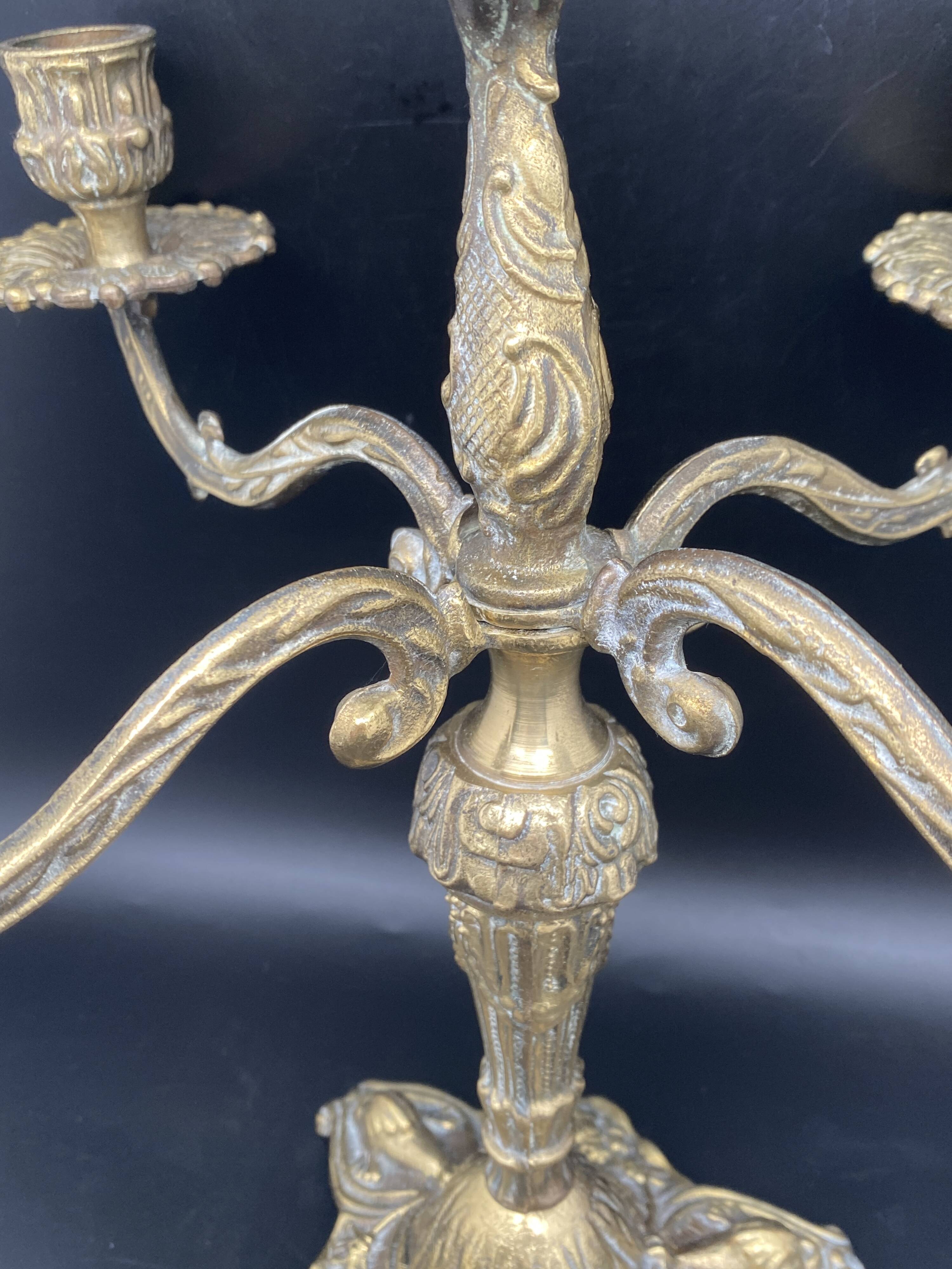 Chandelier 4 branches sculptées laiton – MPMDéc23JF21