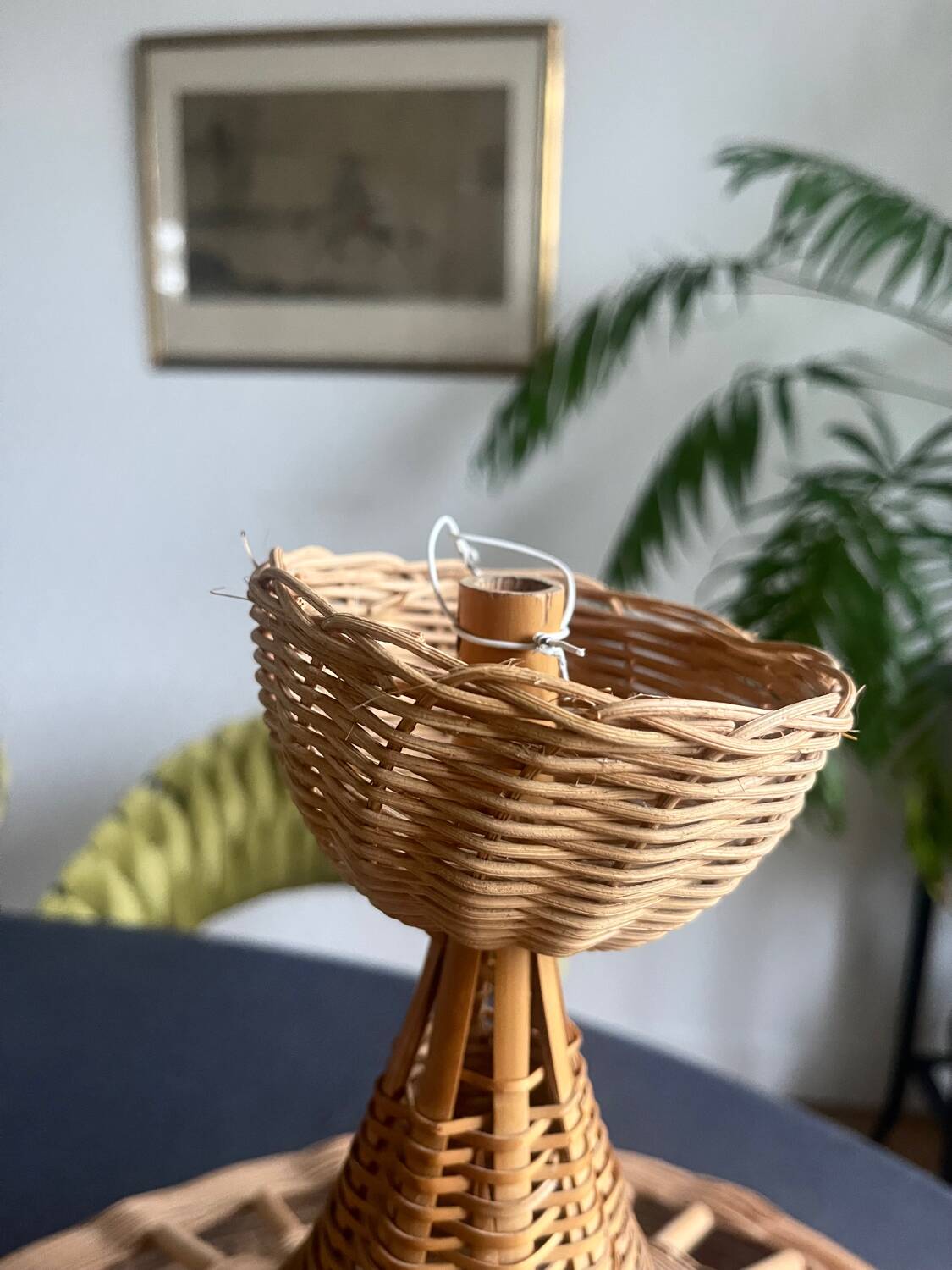 Rattan suspension 1960