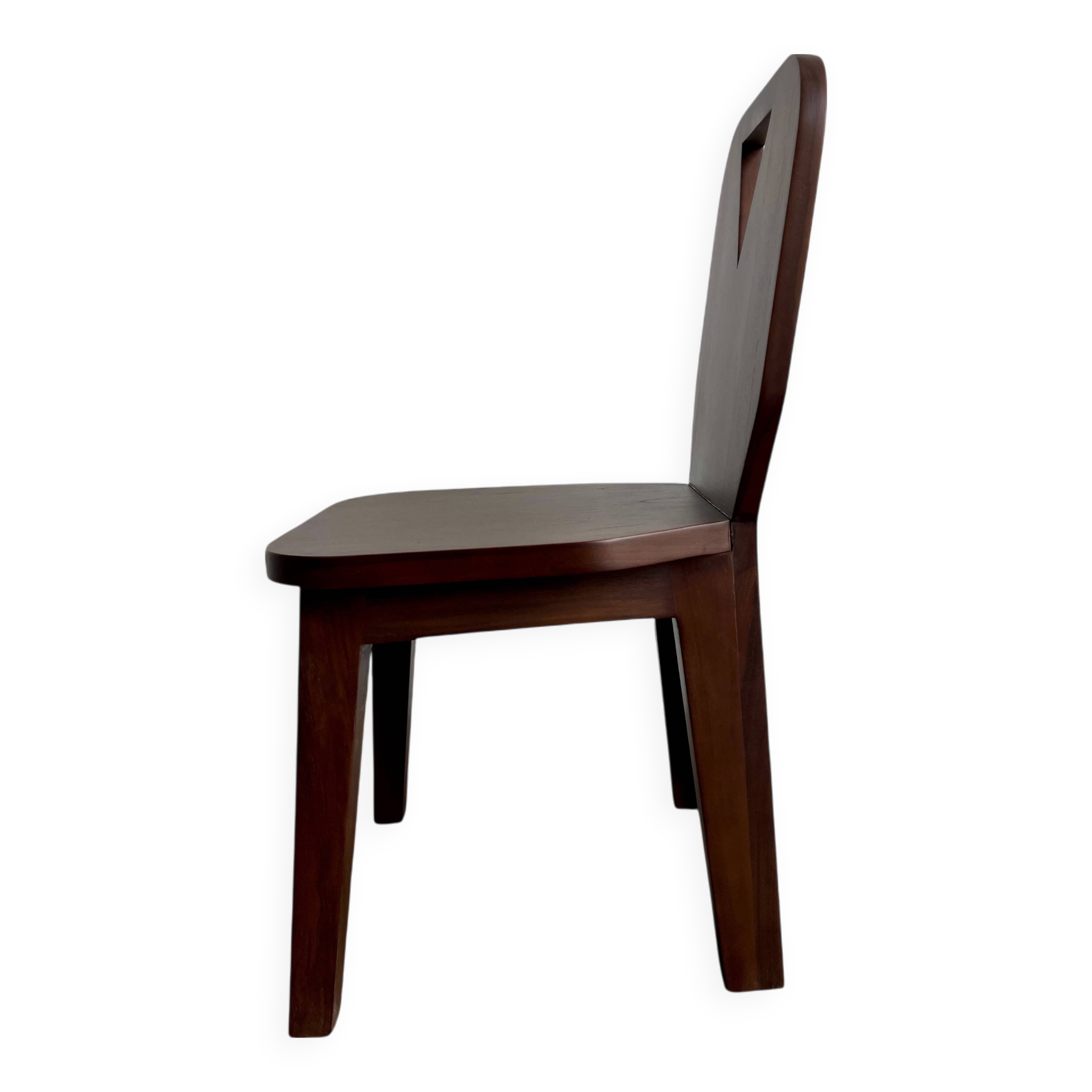 Chaise retro brutaliste