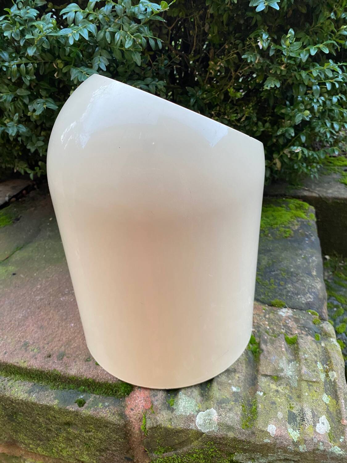 Space Age waste paper basket in beige PVC signed Makio Hasuke for Gedy Italia 1970