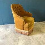 Old gold toad chair